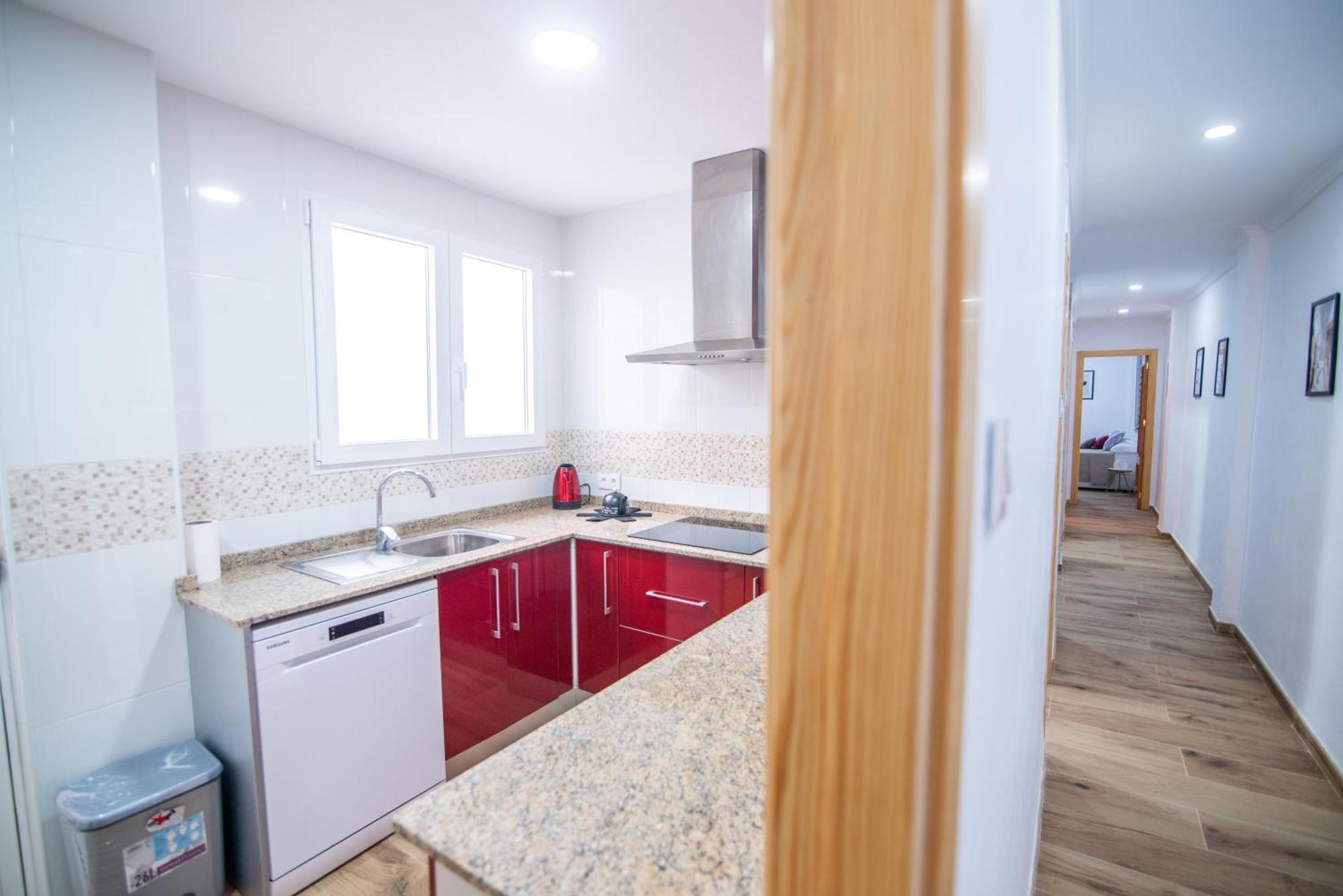 Naisa Apartamento Turistico Вилена Екстериор снимка