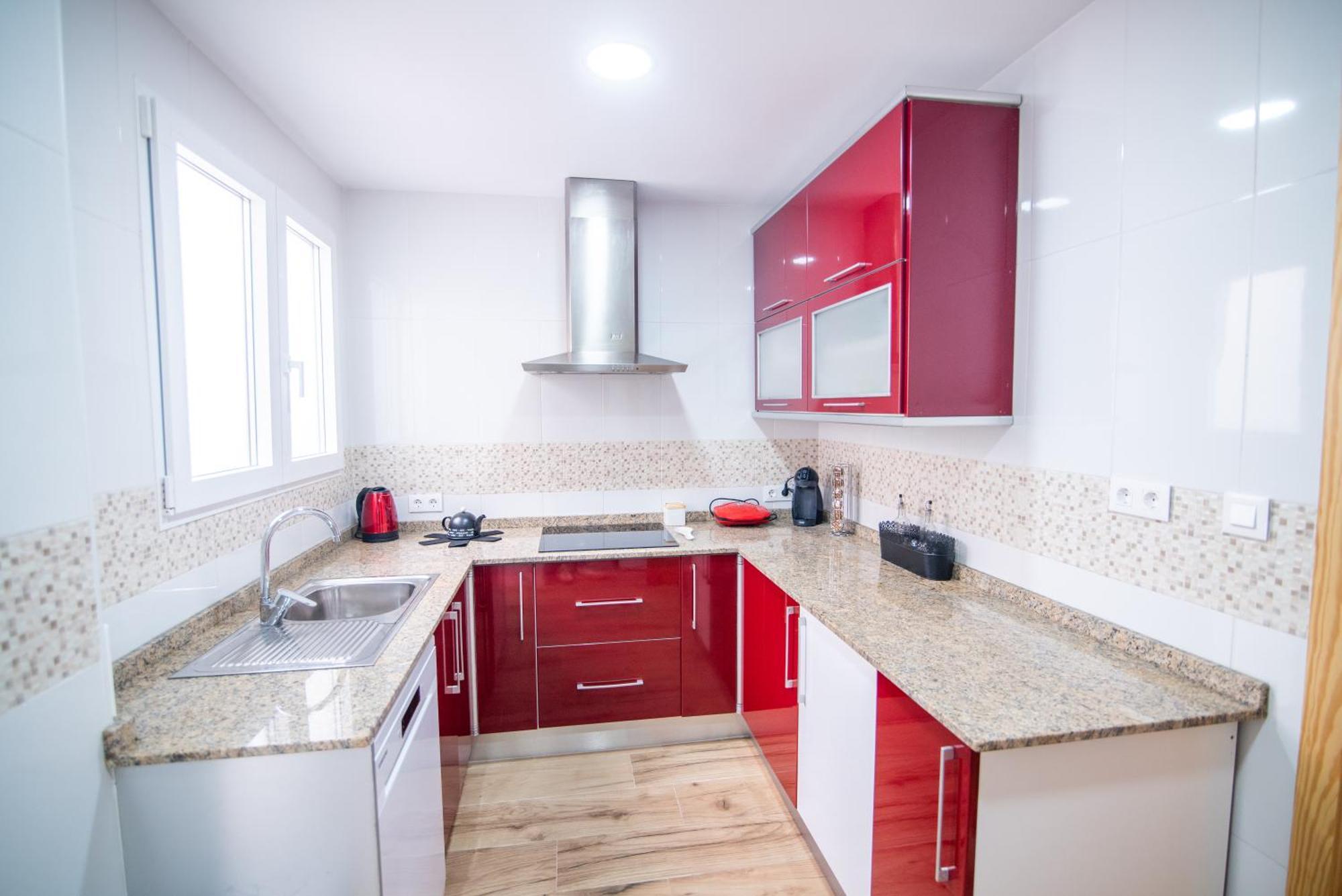 Naisa Apartamento Turistico Вилена Екстериор снимка