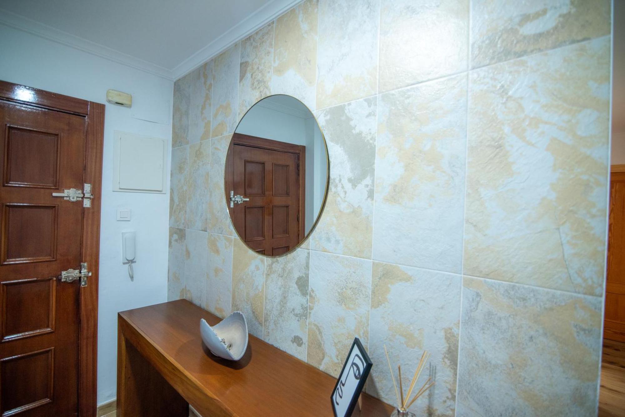 Naisa Apartamento Turistico Вилена Екстериор снимка